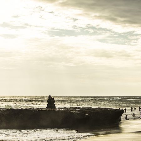 Como Uma Canggu Exterior foto